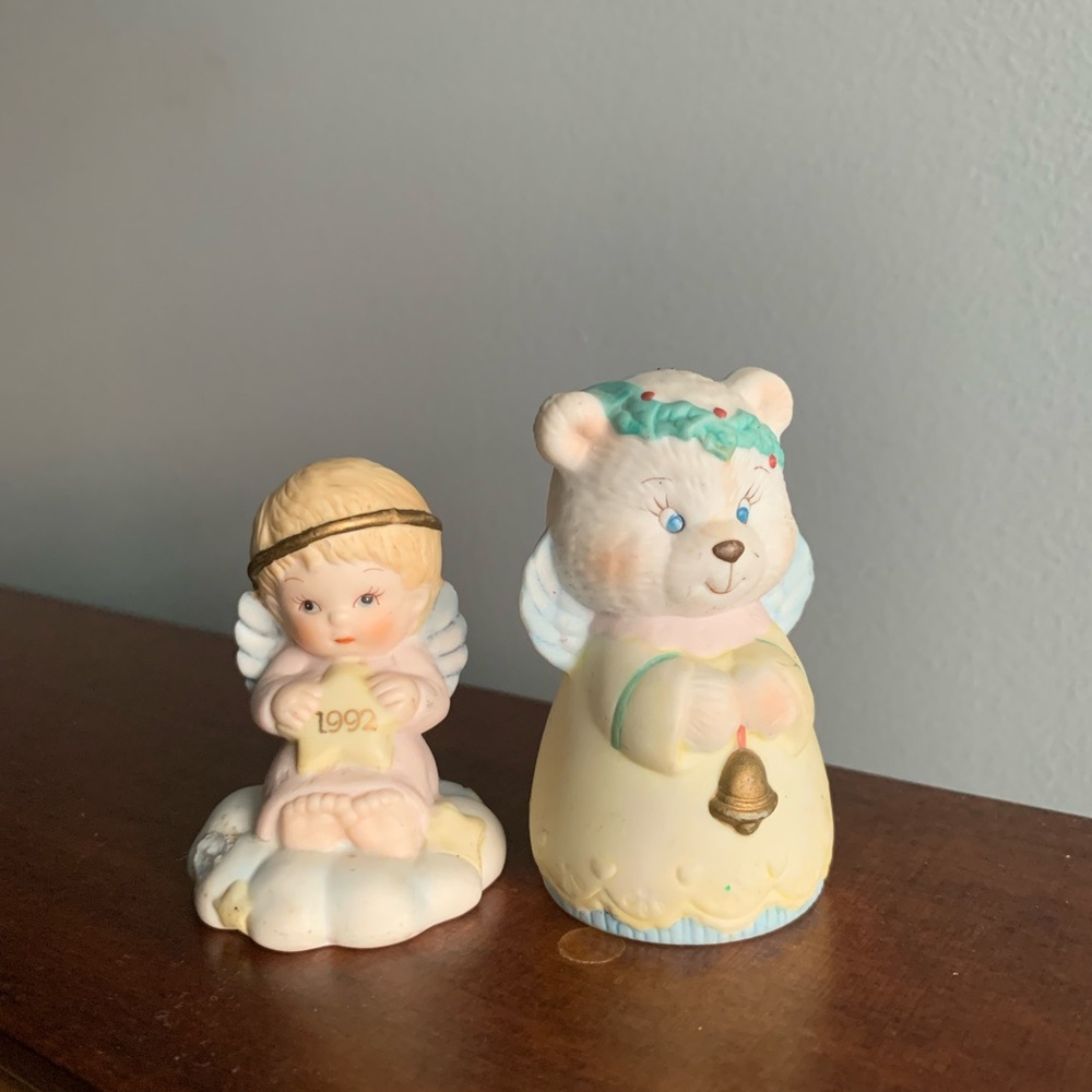 Vintage 1992 Summit Figurines Collectibles. ANGEL & Holiday TEDDY BEAR ANGEL.